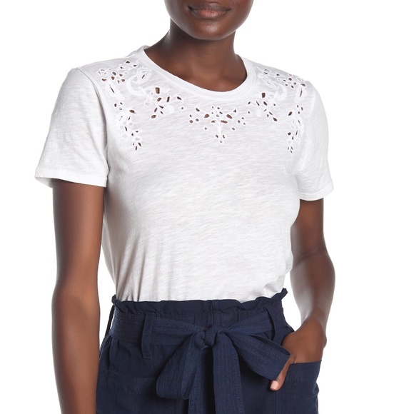 Lucky Brand Tops - 🔥3/30$ Lucky Brand Embroidered Laser Cut Tee
